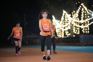 BIB: 25062
                            <button type="button" onclick="openModal(21528908)" class="btn btn-primary btn-sm float-right btn-popup" data-toggle="modal" data-target=".modal-high-quality">
                        <i class="fas fa-shopping-cart"></i> Add to Cart
                    </button>
                                            <button type="button" onclick="isThisMe(21528908, true)" class="btn btn-success btn-sm float-right btn-popup btn-isme hidden" data-toggle="tooltip" data-placement="bottom" title="นี่คือรูปของคุณใช่ไหม คลิกที่นี่เพื่อเอาเข้าอัลบั้ม">
                        <i class="fas fa-plus"></i> Add to album
                    </button>
                    <button type="button" onclick="isThisMe(21528908, false)" class="btn btn-warning btn-sm float-right btn-popup btn-isnotme hidden">
                        <i class="fas fa-ban"></i> Remove from album
                    </button>